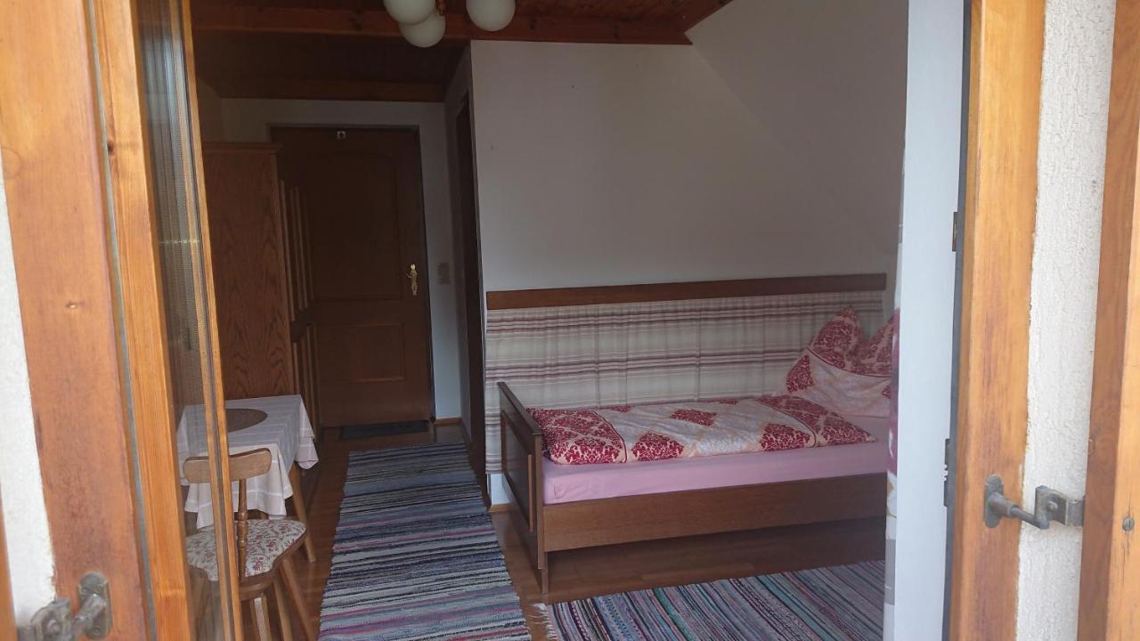 Gaestehaus Der Gamser Winzerstube Bad Gams Pokoj fotografie